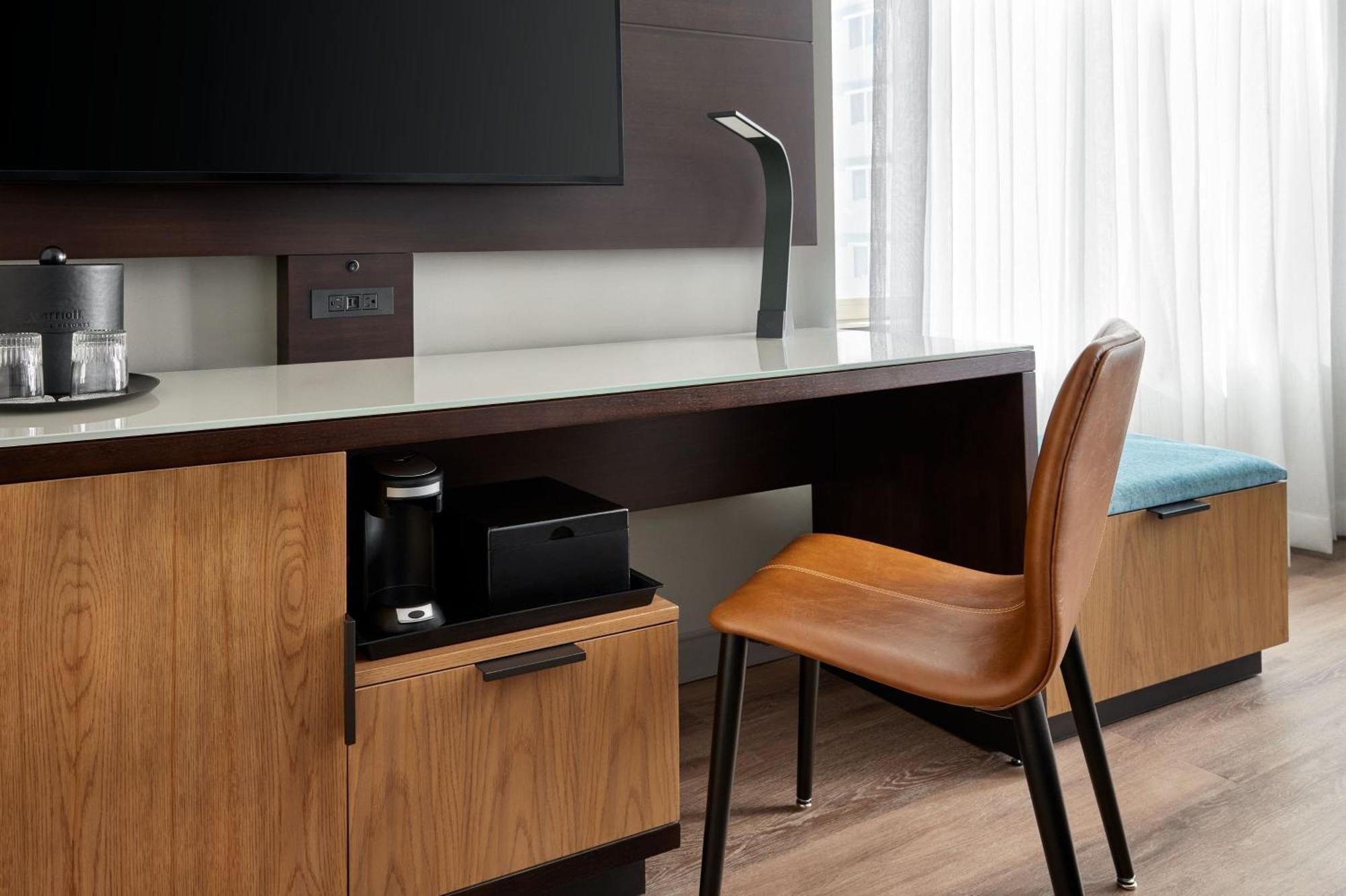 Hotel Marriott At Metro Center Washington