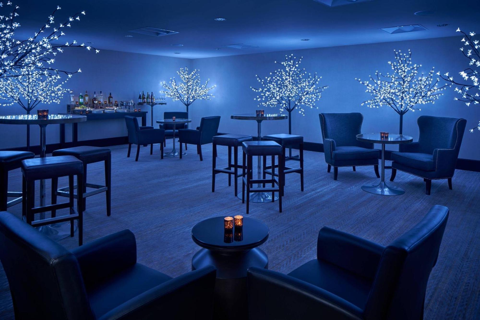 Marriott At Metro Center Hotel 4*
