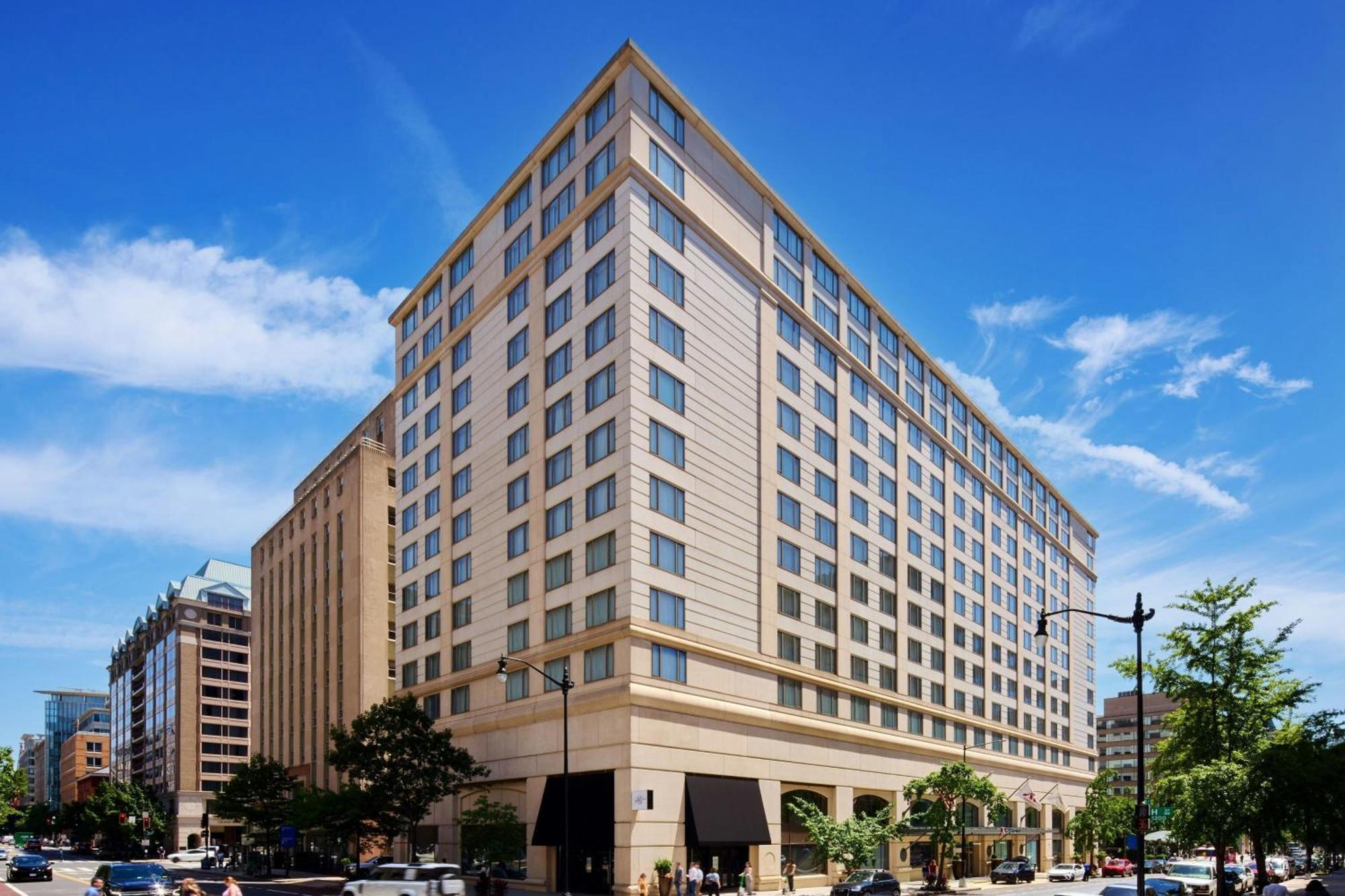 Hotel Marriott At Metro Center